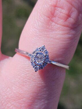 14K White Gold Diamond Oval Cluster Cocktail Engagement Ring 0.40TCW Size 9